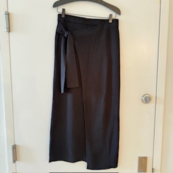 ba&sh ELOHA black skirt size Medium - Picture 2 of 3